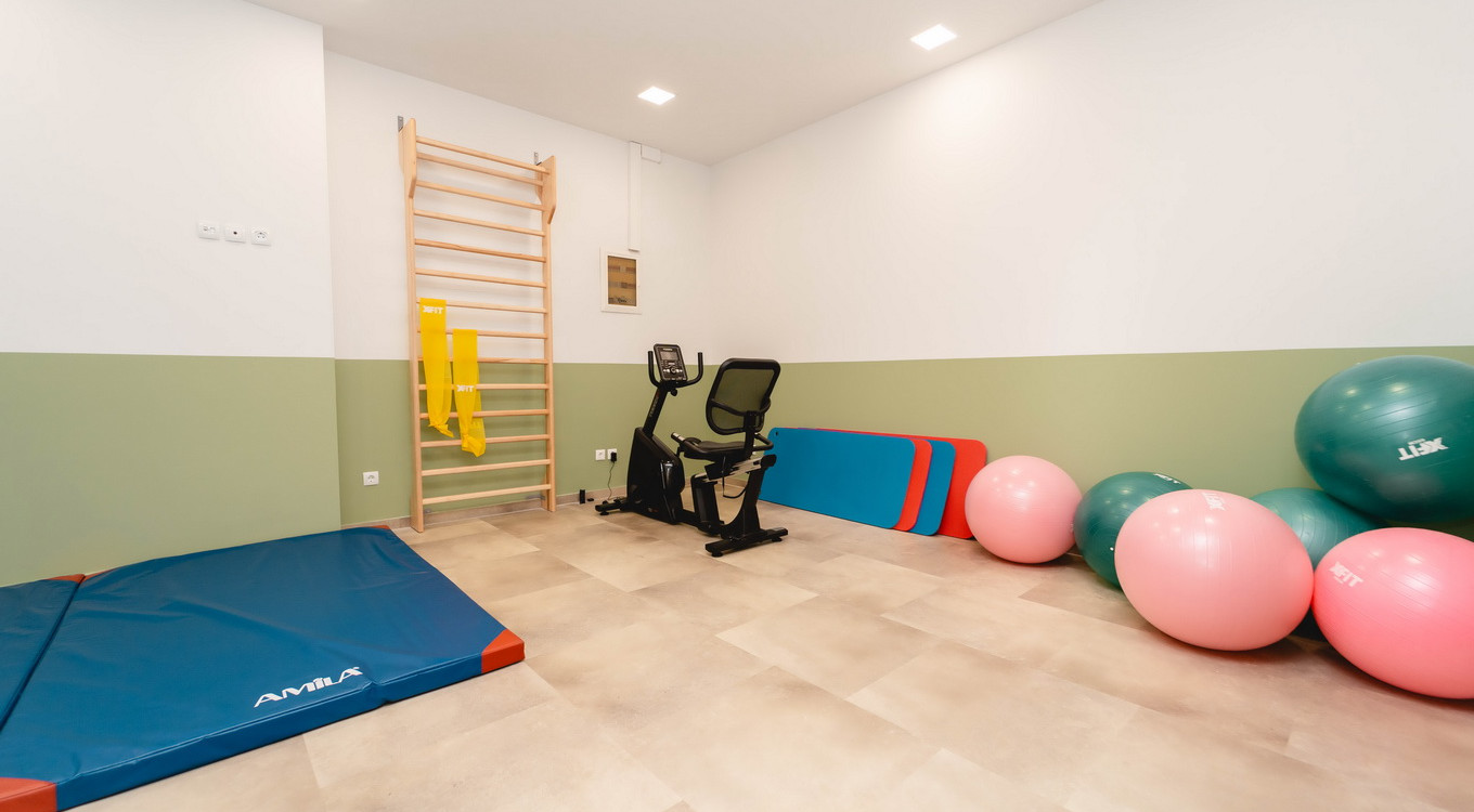 2η επιλογή: Λίγα λόγια για εμάς