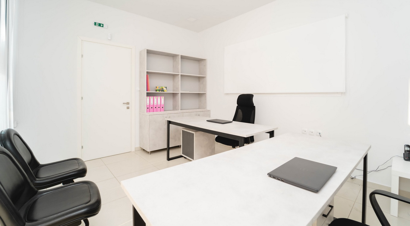 2η επιλογή: Λίγα λόγια για εμάς