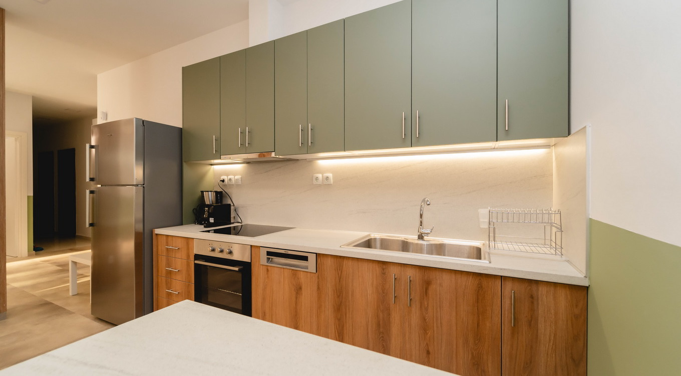 2η επιλογή: Λίγα λόγια για εμάς