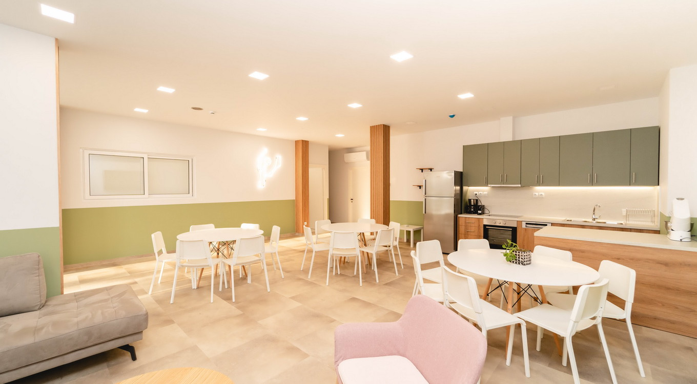 2η επιλογή: Εκπαίδευση σε κοινωνικές δεξιότητες και δεξιότητες καθημερινής ζωής